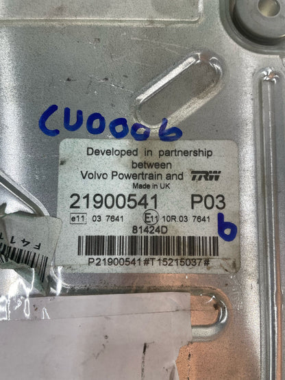 ENGINE ECU VOLVO 21900541