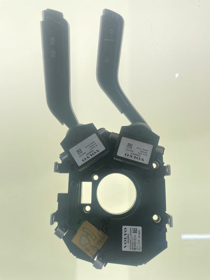 Volvo Steering Plate 22943669