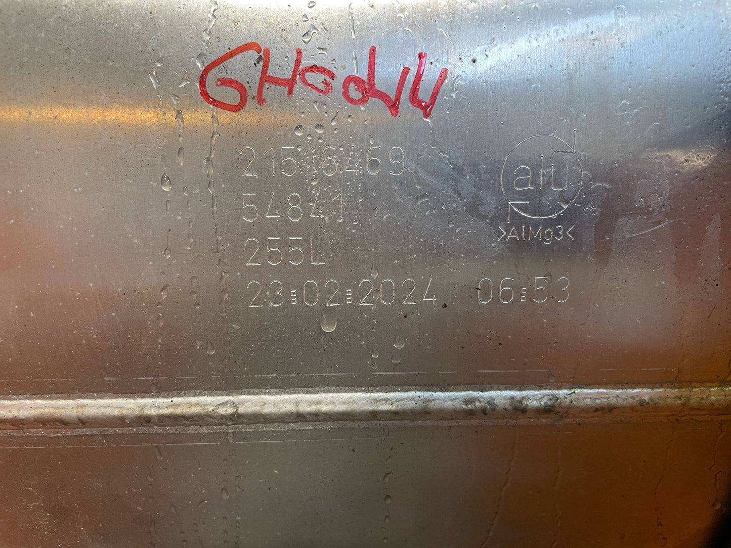 Volvo Fuel Tank 255 Liter 21516469