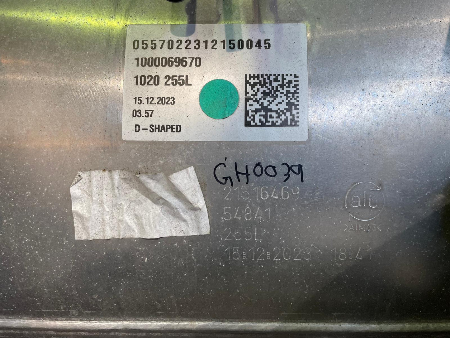 Volvo Fuel Tank 255 Liter 21516469
