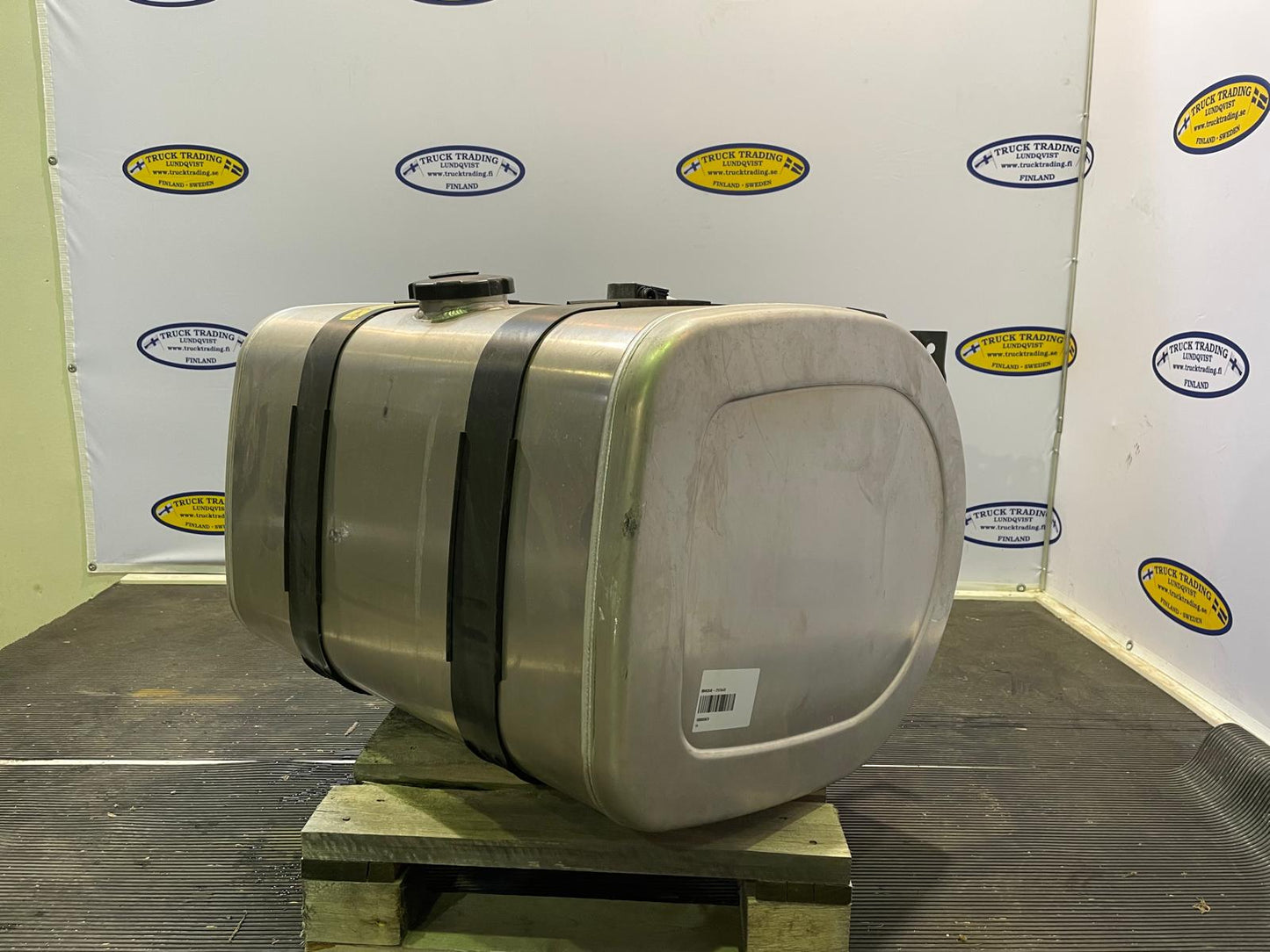 Volvo Fuel Tank 255 Liter 21516469