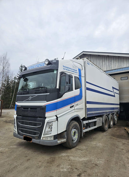 Volvo FH13 8x4