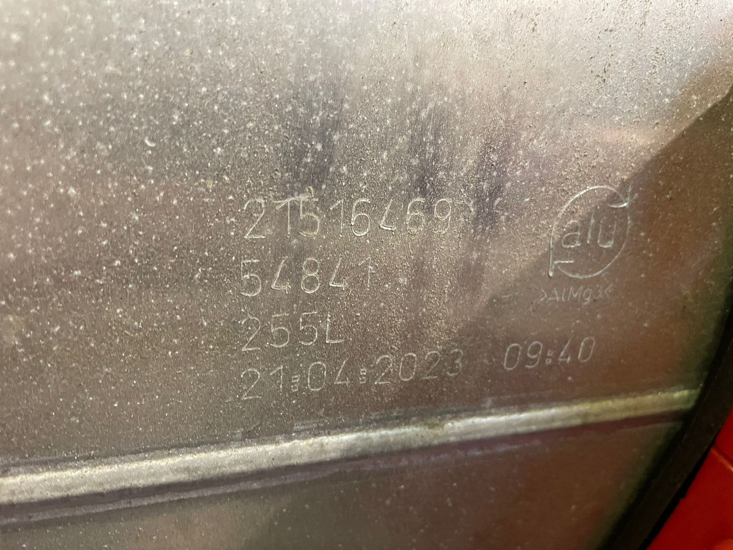 Volvo Fuel Tank 255 Liter 21516469 21714565