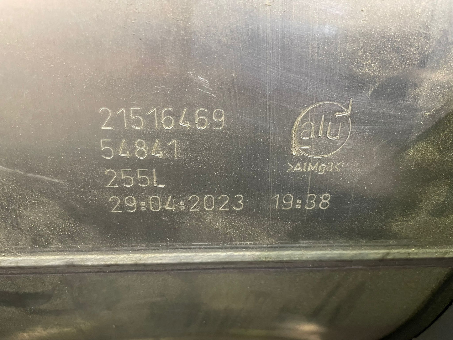 Volvo Fuel Tank 255 Liter 21516469 21714565