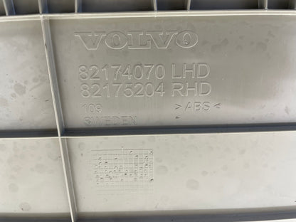 Volvo Fridge 82174070