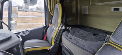 Volvo FH750 chassis truck