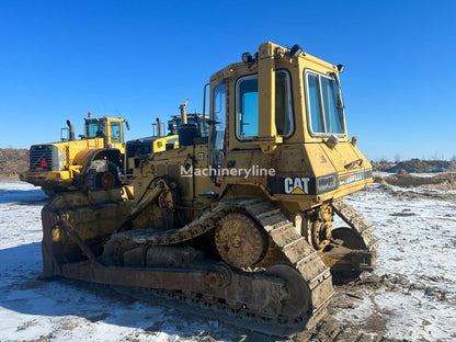 Caterpillar D5H bulldozer