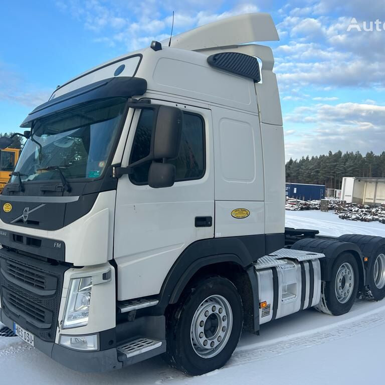 Volvo FM460 truck
